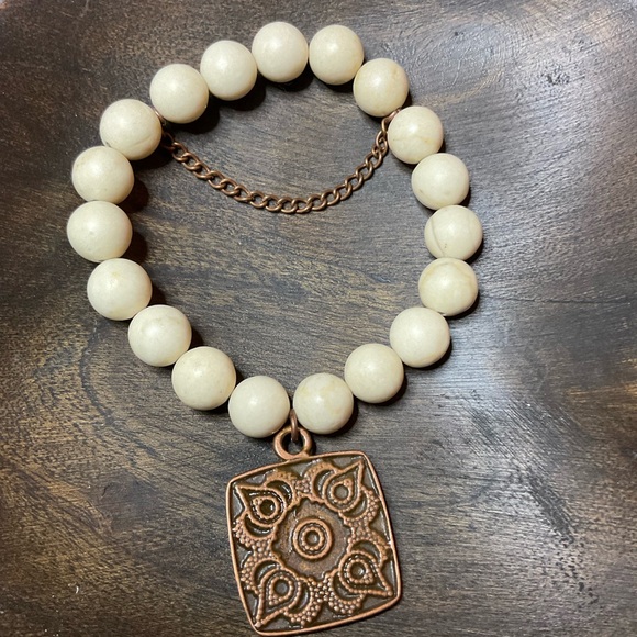 Riverstone (10 mm) with Copper Charm and Chain - Picture 6 of 9